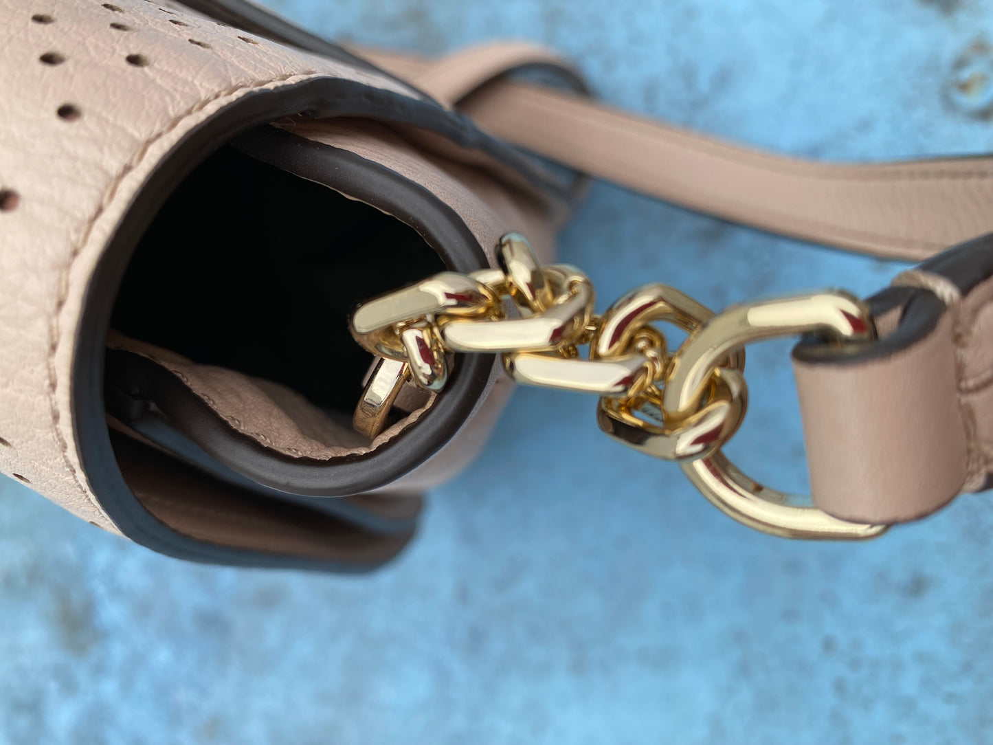 CARTERA TORY BURCH