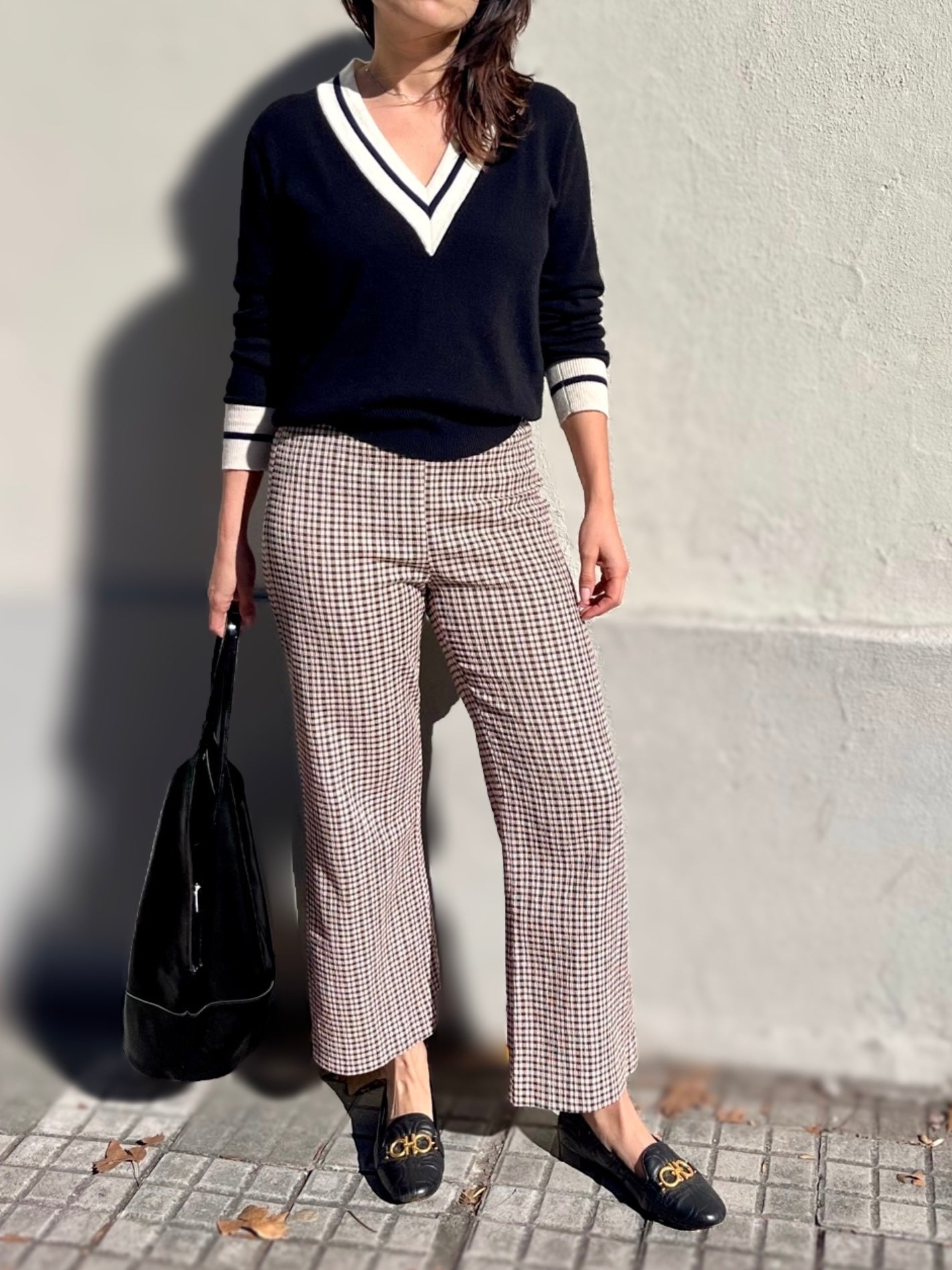 SWEATER LANHTROPY