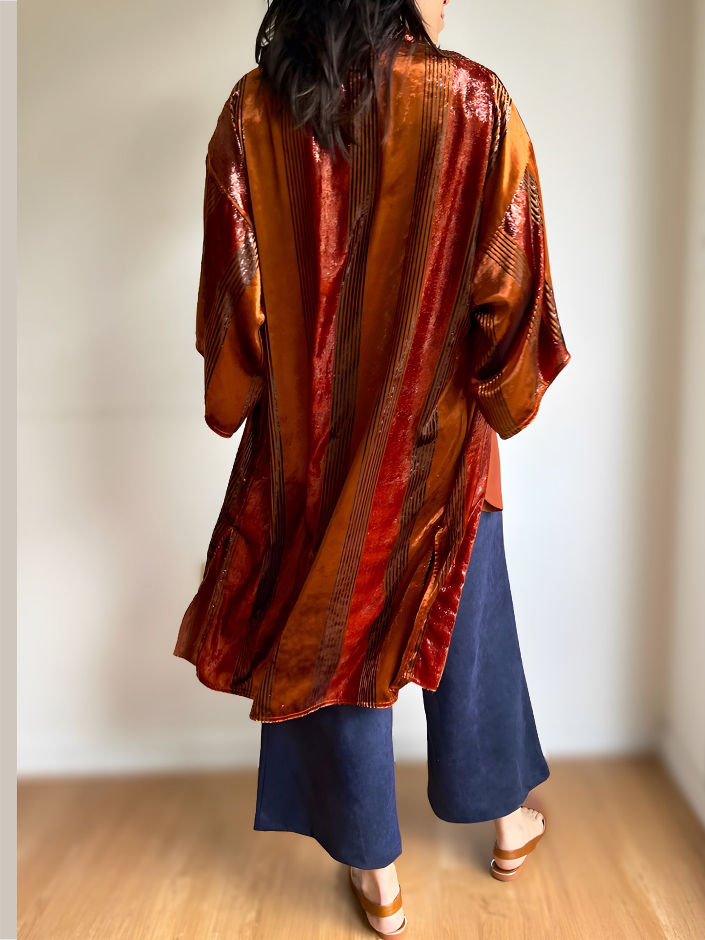 KIMONO LANTHROPY